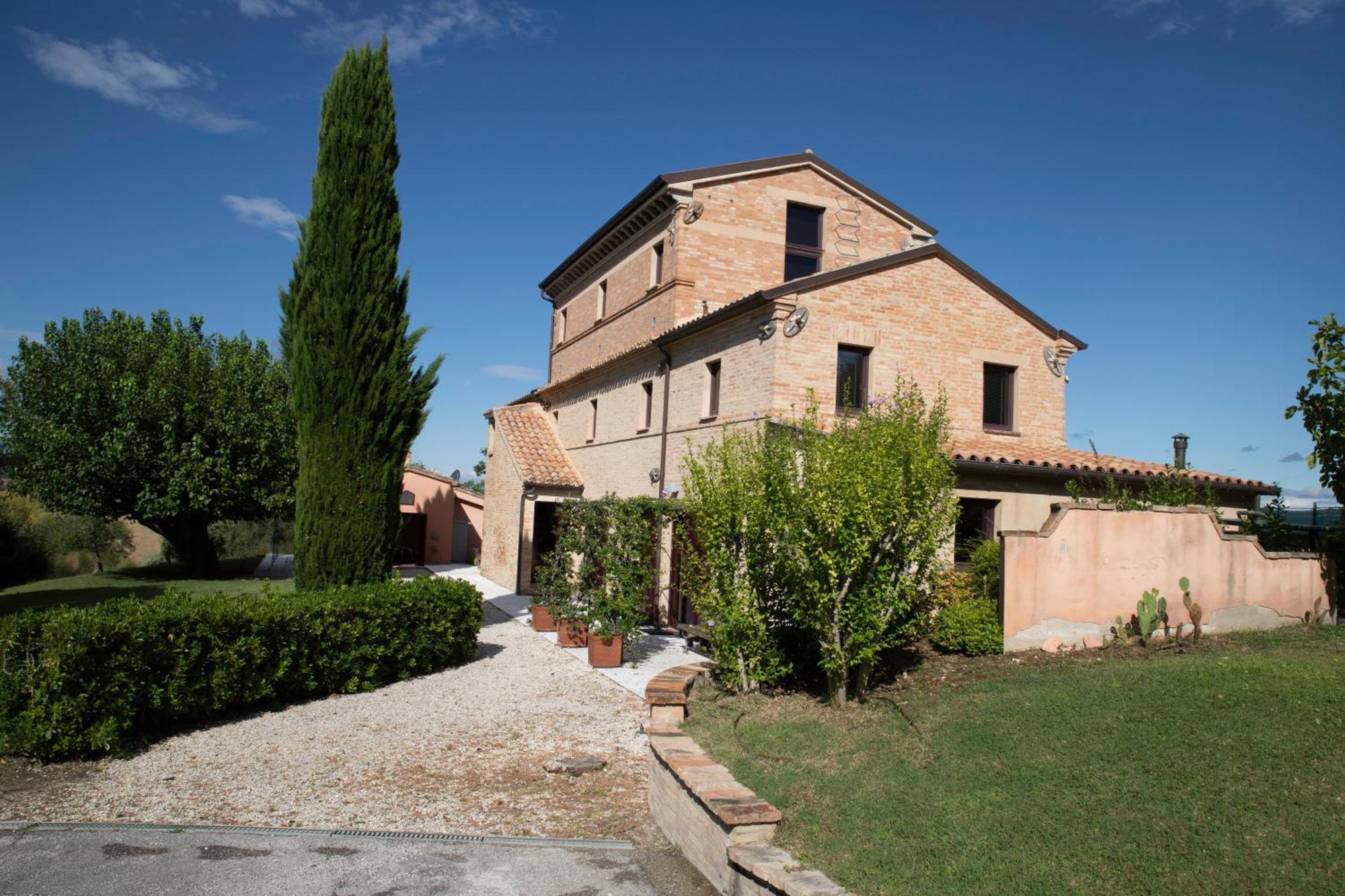 Casali Marchigiani - Ville Vacanza Private Con Piscina Ostra Zewnętrze zdjęcie